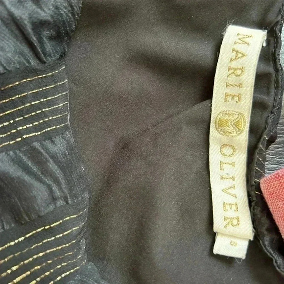 Beautiful Marie Oliver One Shoulder Top - Picture 9 of 9